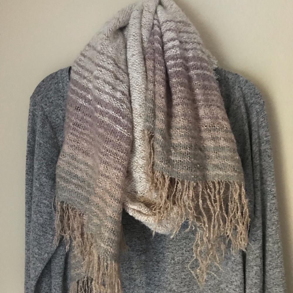 🧣BEAUTIFUL FALL/WINTER SCARF 🧣